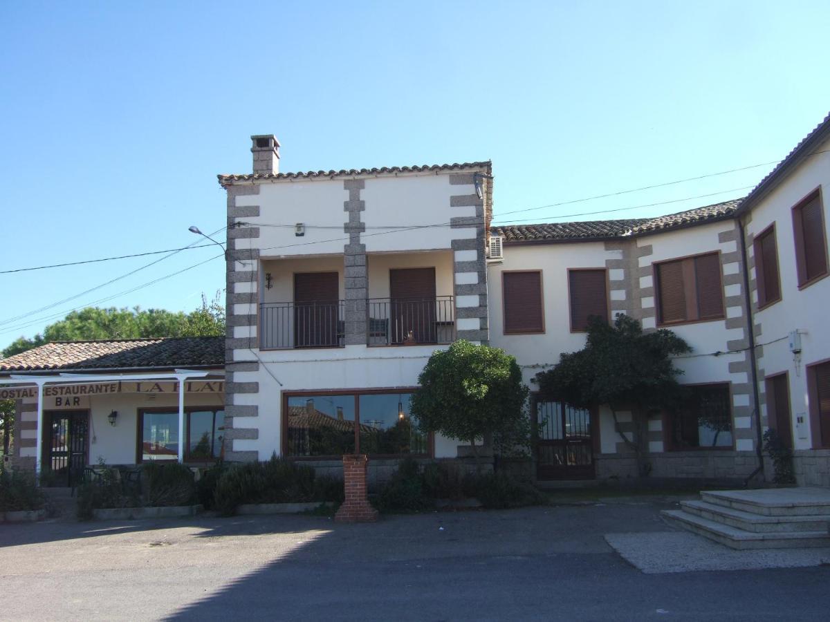 Hostal La Plata Oropesa Exteriör bild